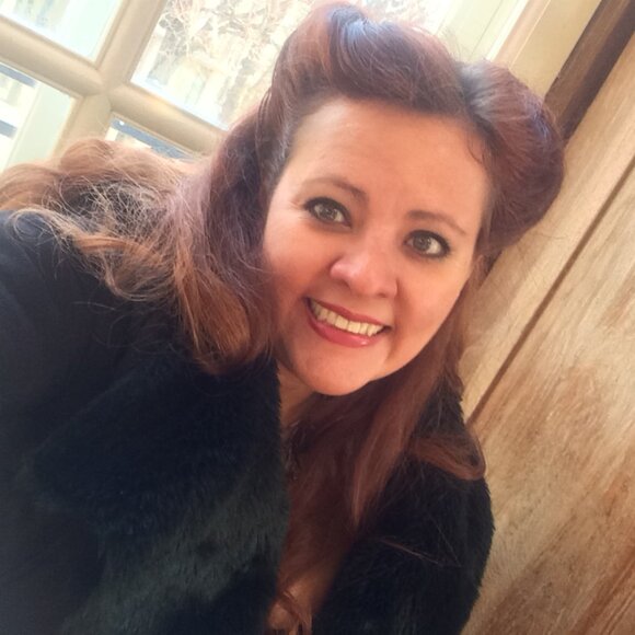 Meet your Posher, Becky - Picture 5 of 9